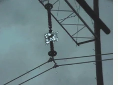 Mierniki ultradźwięków do kontroli wyładowań niezupełnych