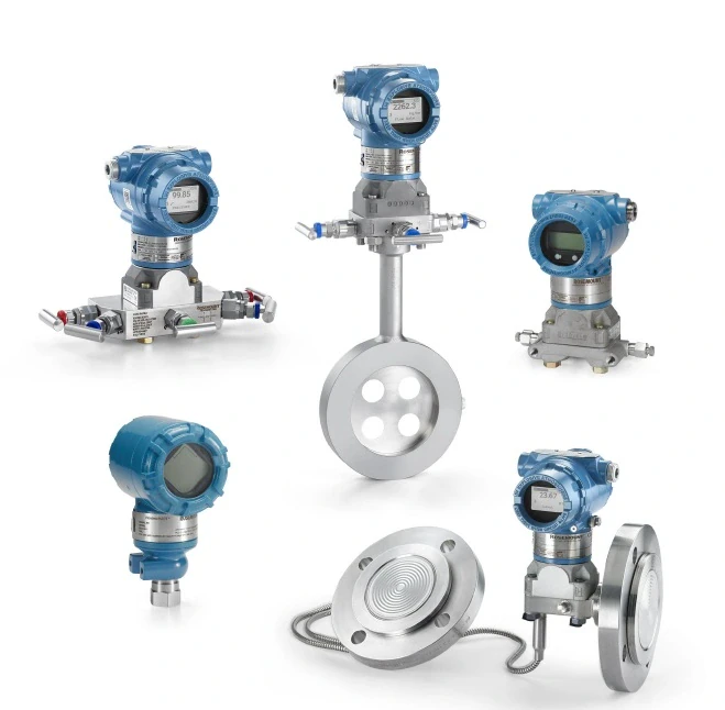 Przetworniki ciśnienia z różnymi przyłączami Przetworniki ciśnienia z różnymi przyłączami