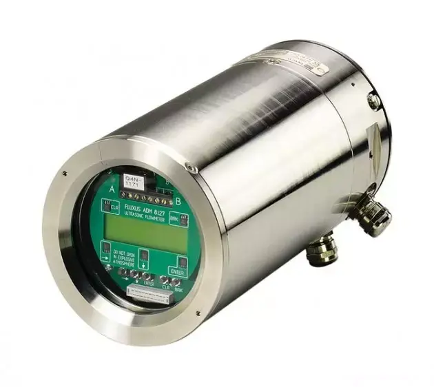 Stacjonarny przepływomierz do cieczy F801