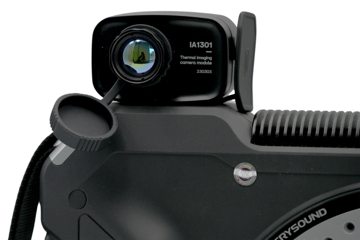 CRY8120 z opcjonalną kamerą termowizyjną
