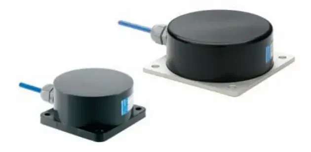 Indukcyjny czujnik zbliżeniowy IDEX