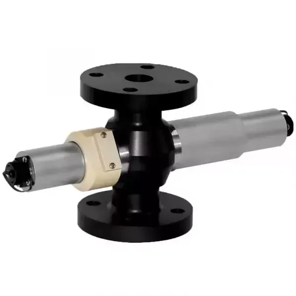 AF16-F zamontowany na komorze plastikowej z przyłączem kołnierzowym